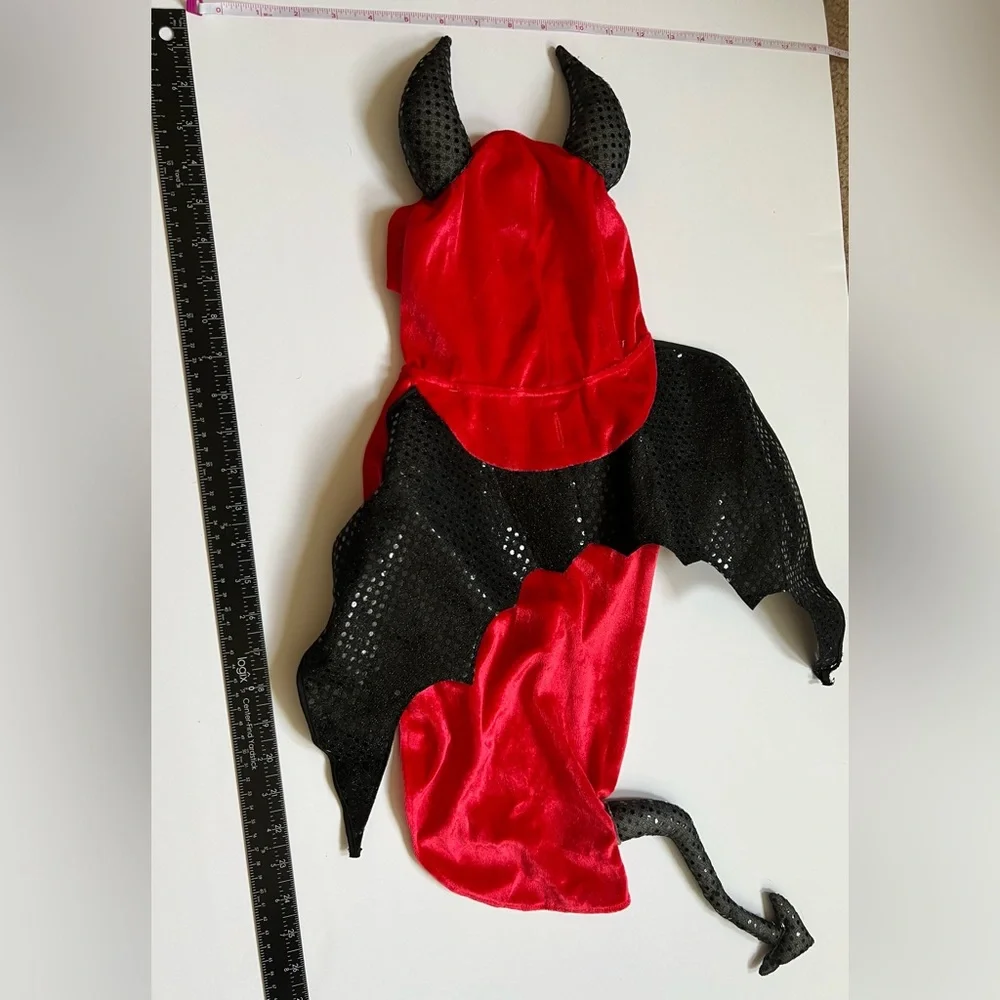 N/A red black